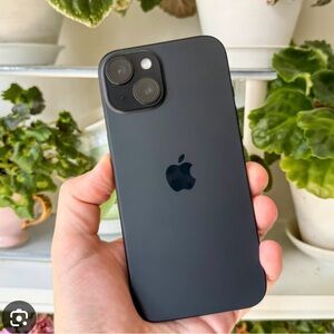 iPhone 15+ New, only used 2weeks, perfect condition -Spectrum